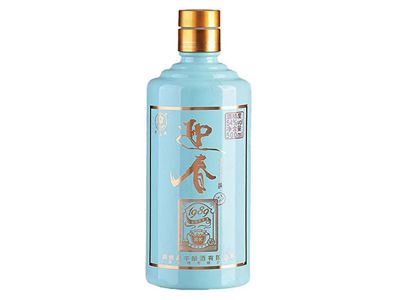 晶白料玻璃酒瓶的制作成本比普通酒瓶高嗎？