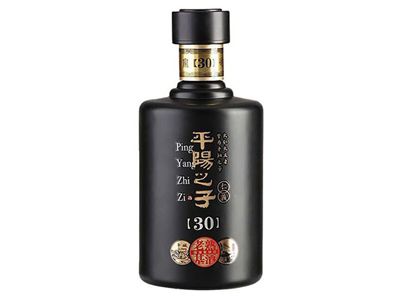 晶白料玻璃酒瓶和普通酒瓶有什么區(qū)別？
